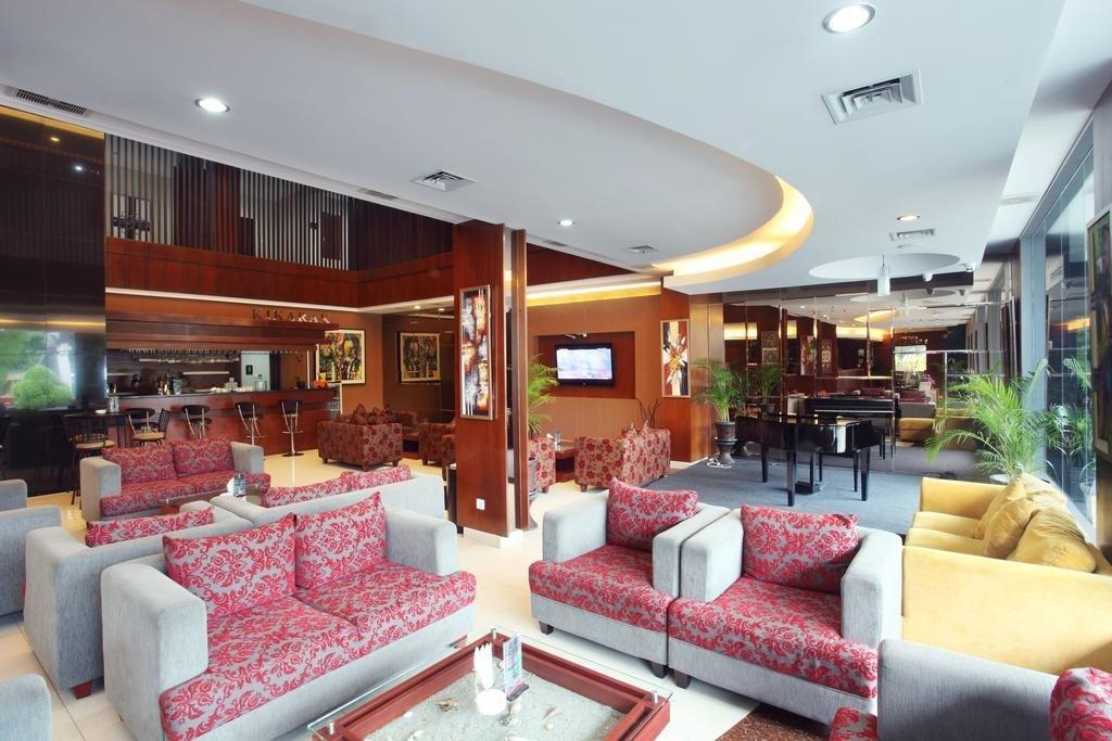 Grand Hatika Hotel Tanjung Pandan Eksteriør billede