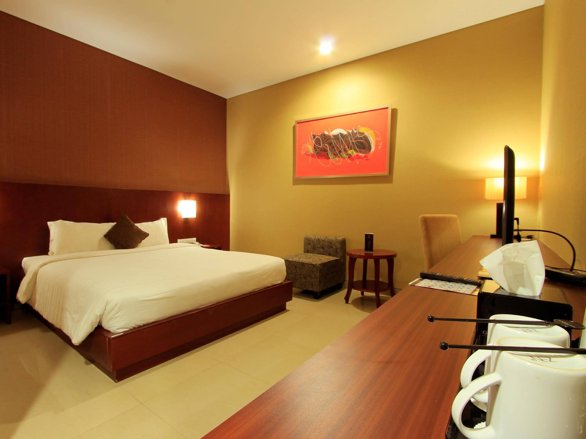 Grand Hatika Hotel Tanjung Pandan Eksteriør billede
